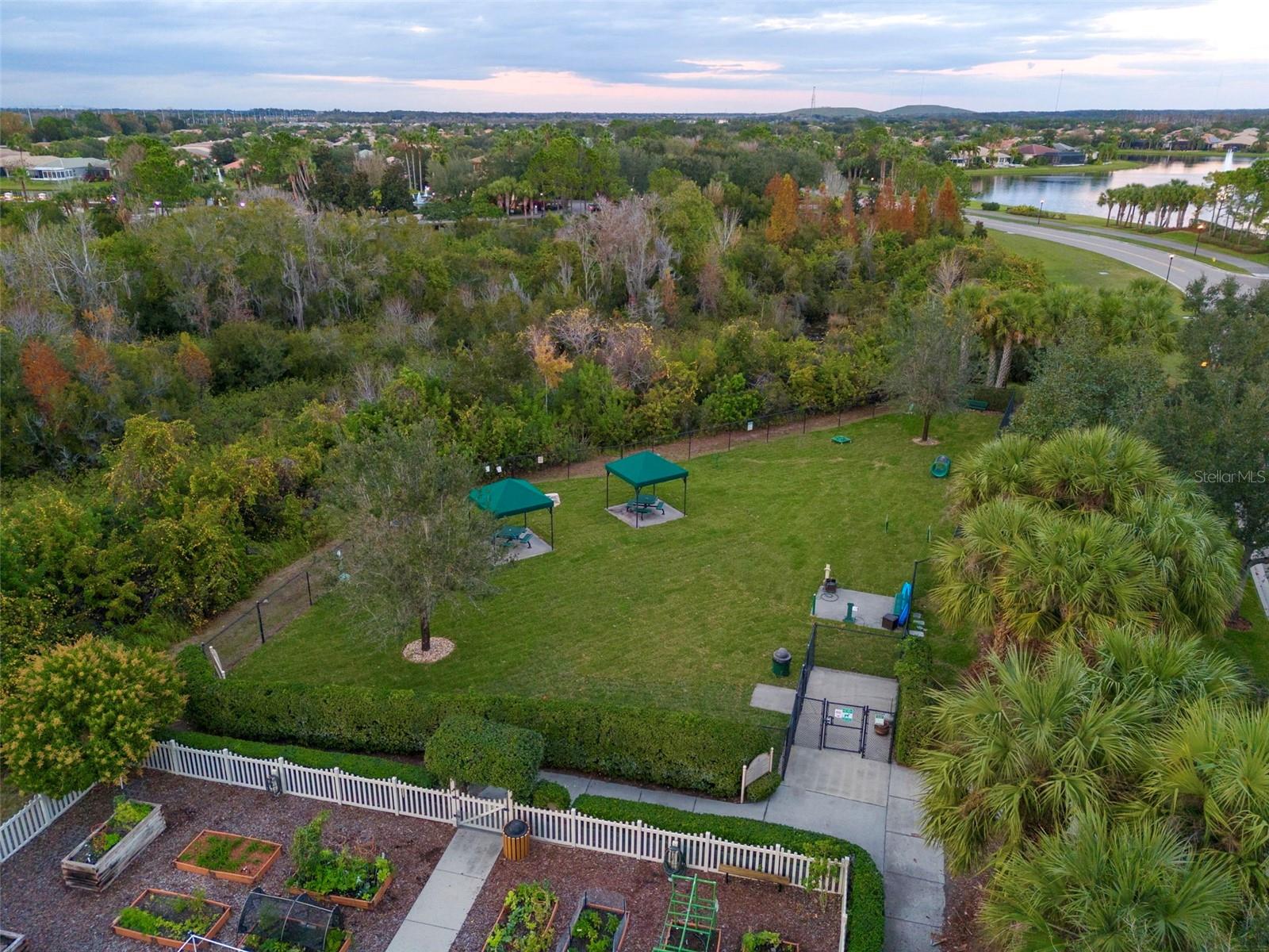 VALENCIA LAKES TR D PH 1 - Residential