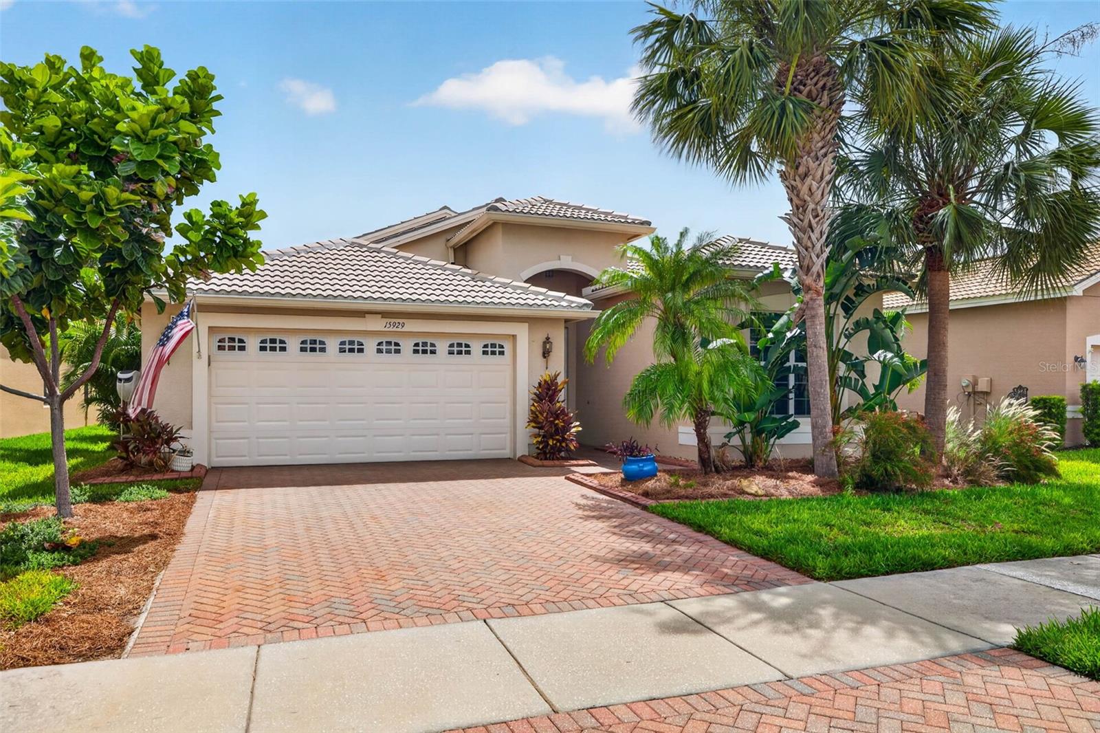 VALENCIA LAKES TR D PH 1 - Residential