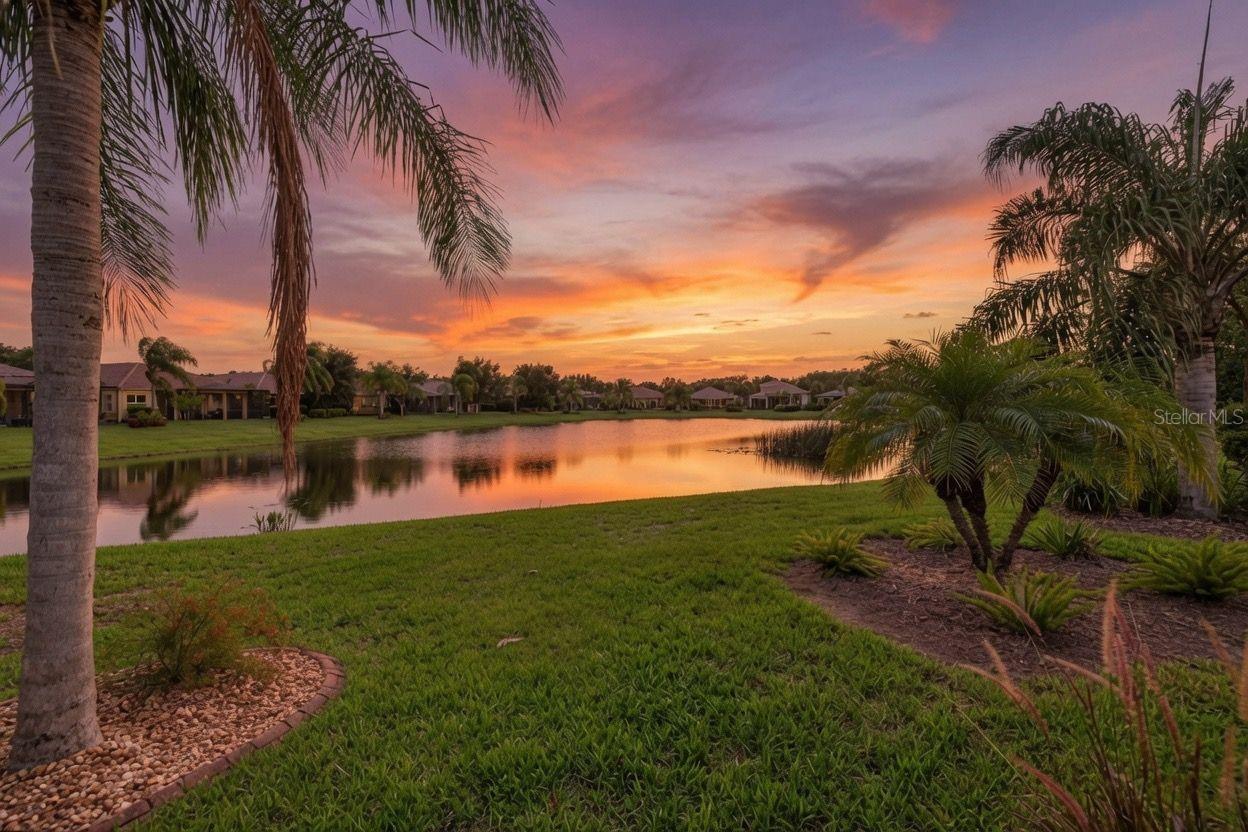 VALENCIA LAKES TR D PH 1 - Residential