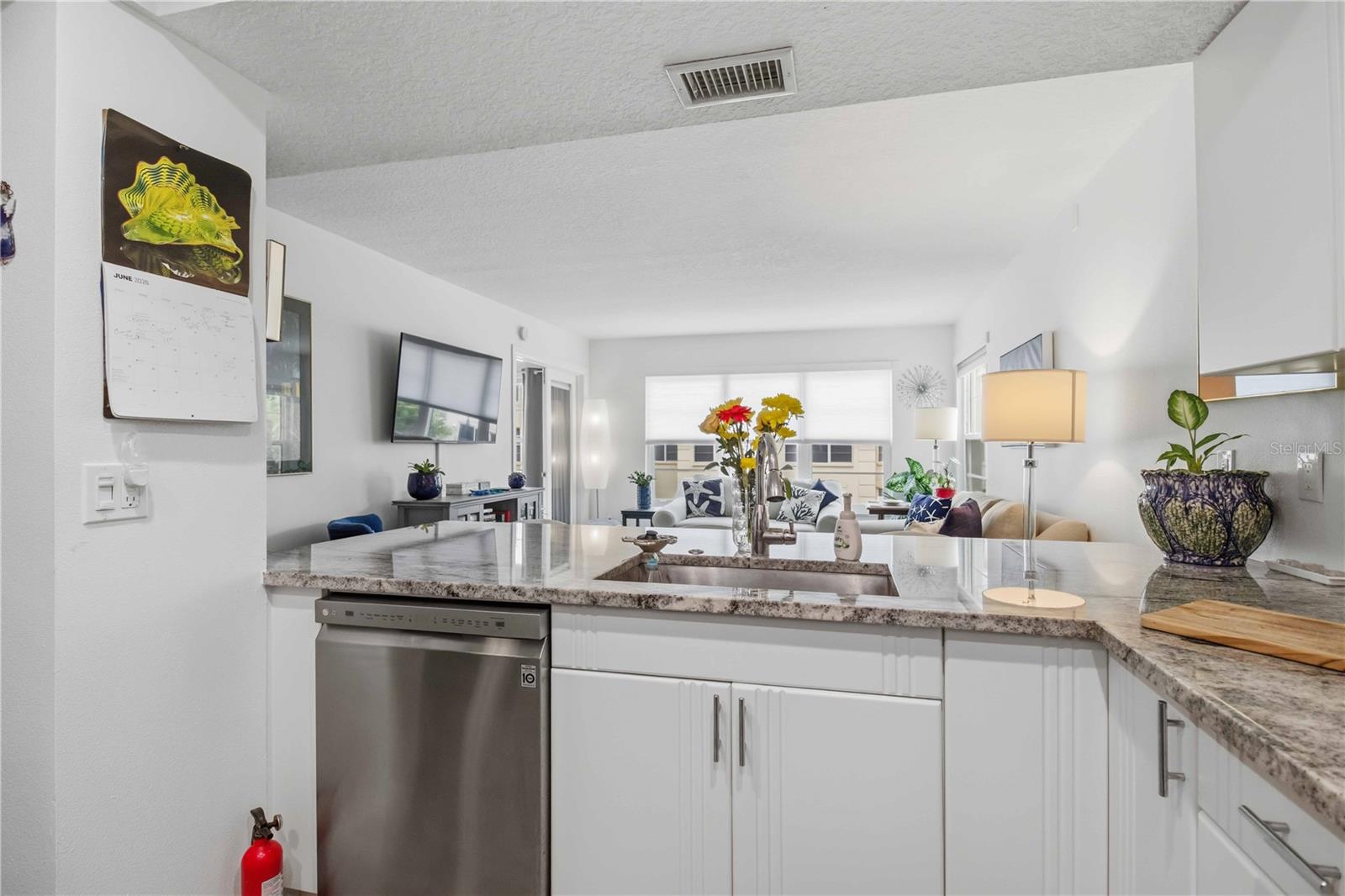 BEACH HARBOR CLUB - Residential