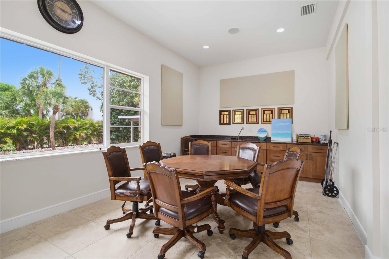BEACH HARBOR CLUB - Residential