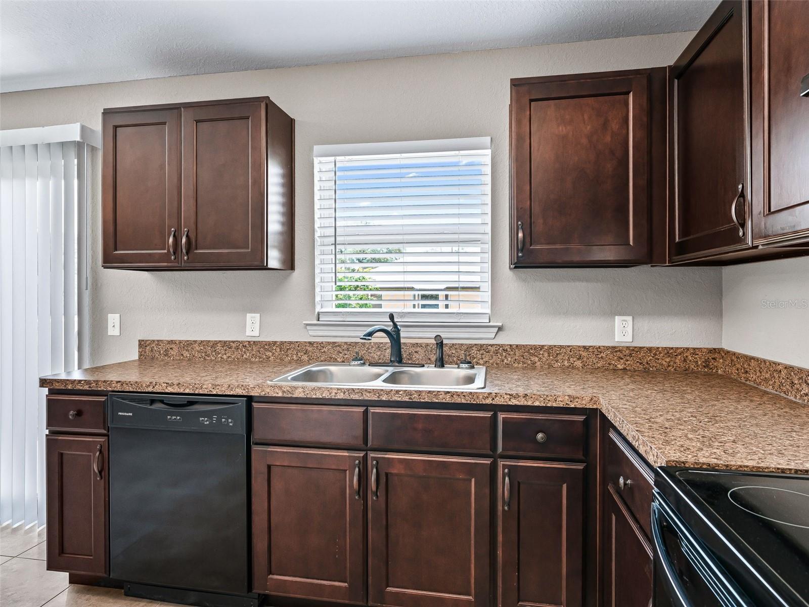 MARION OAKS UN 1 - Residential