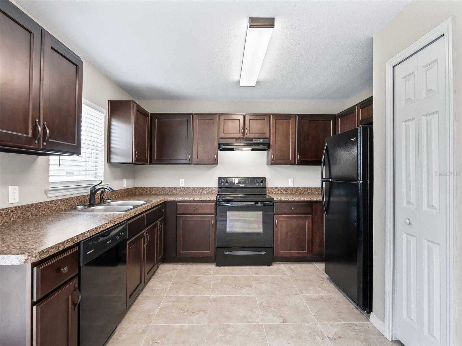MARION OAKS UN 1 - Residential