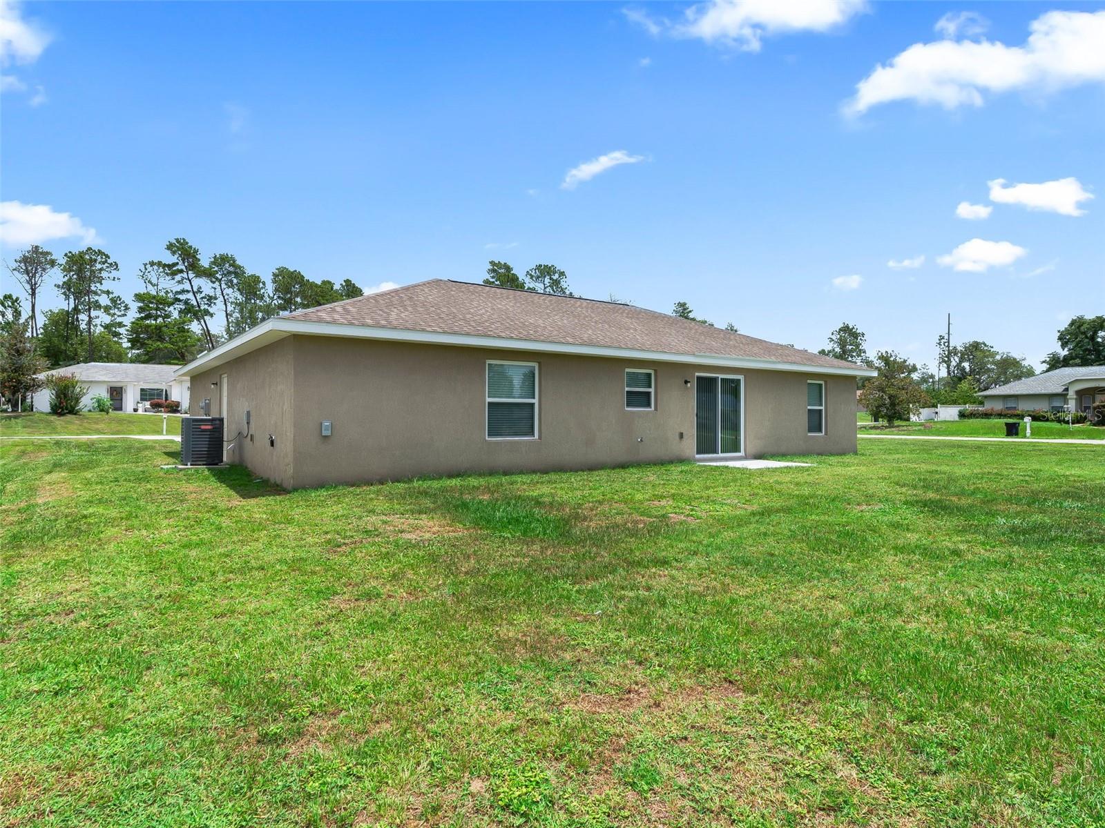 MARION OAKS UN 1 - Residential