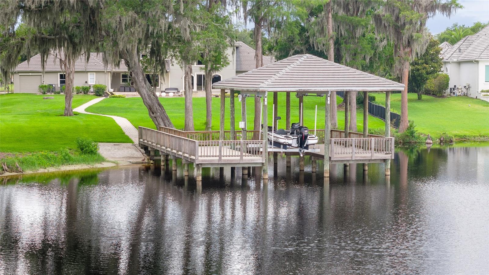 NORTHBRIDGE AT LAKE PRETTY - Residential