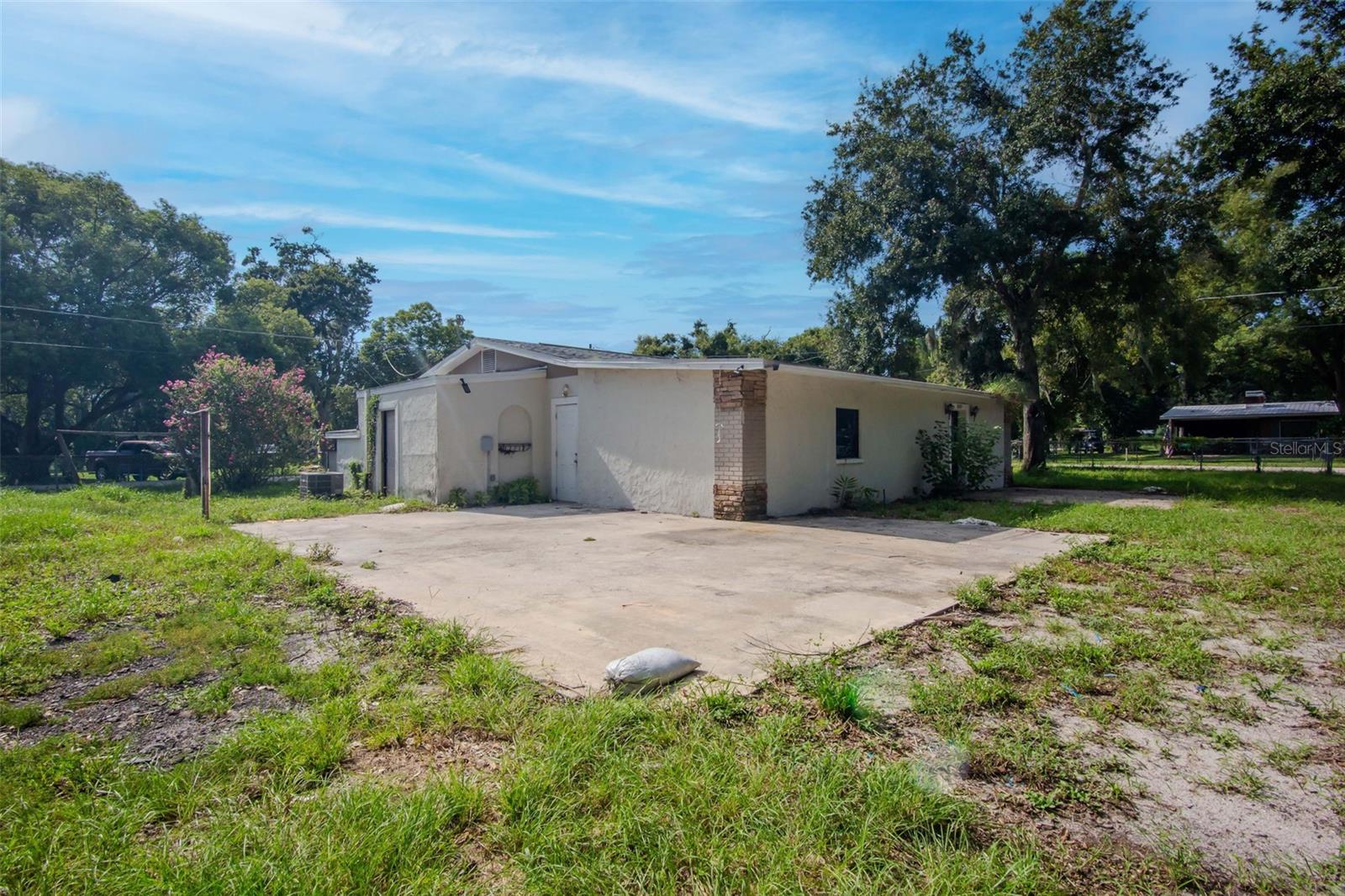 UNPLATTED - Residential