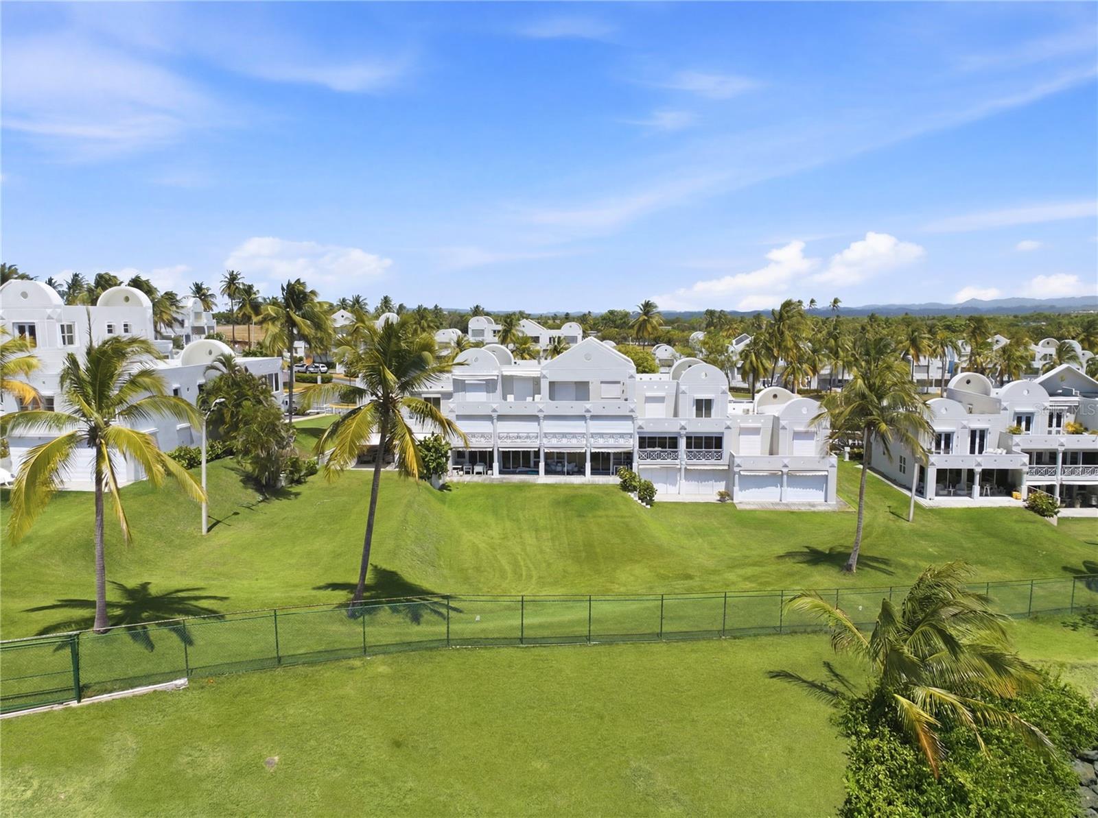 COSTA DORADA I - Residential