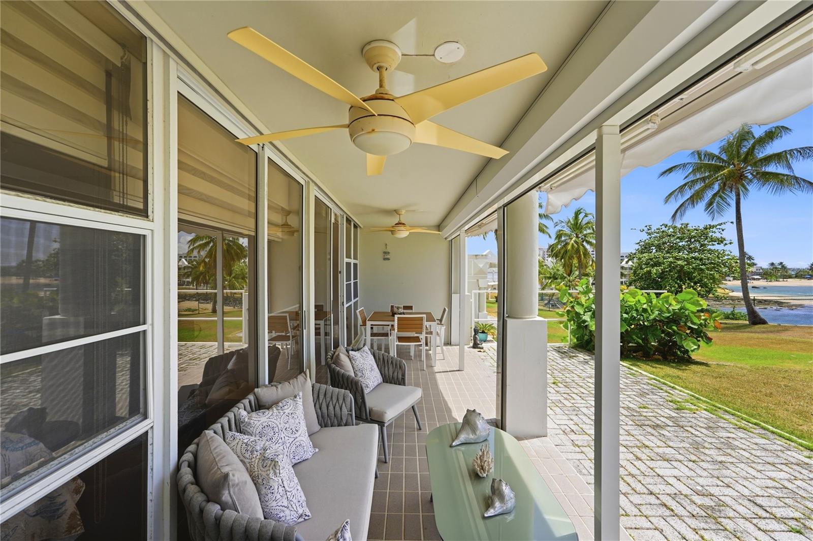 COSTA DORADA I - Residential