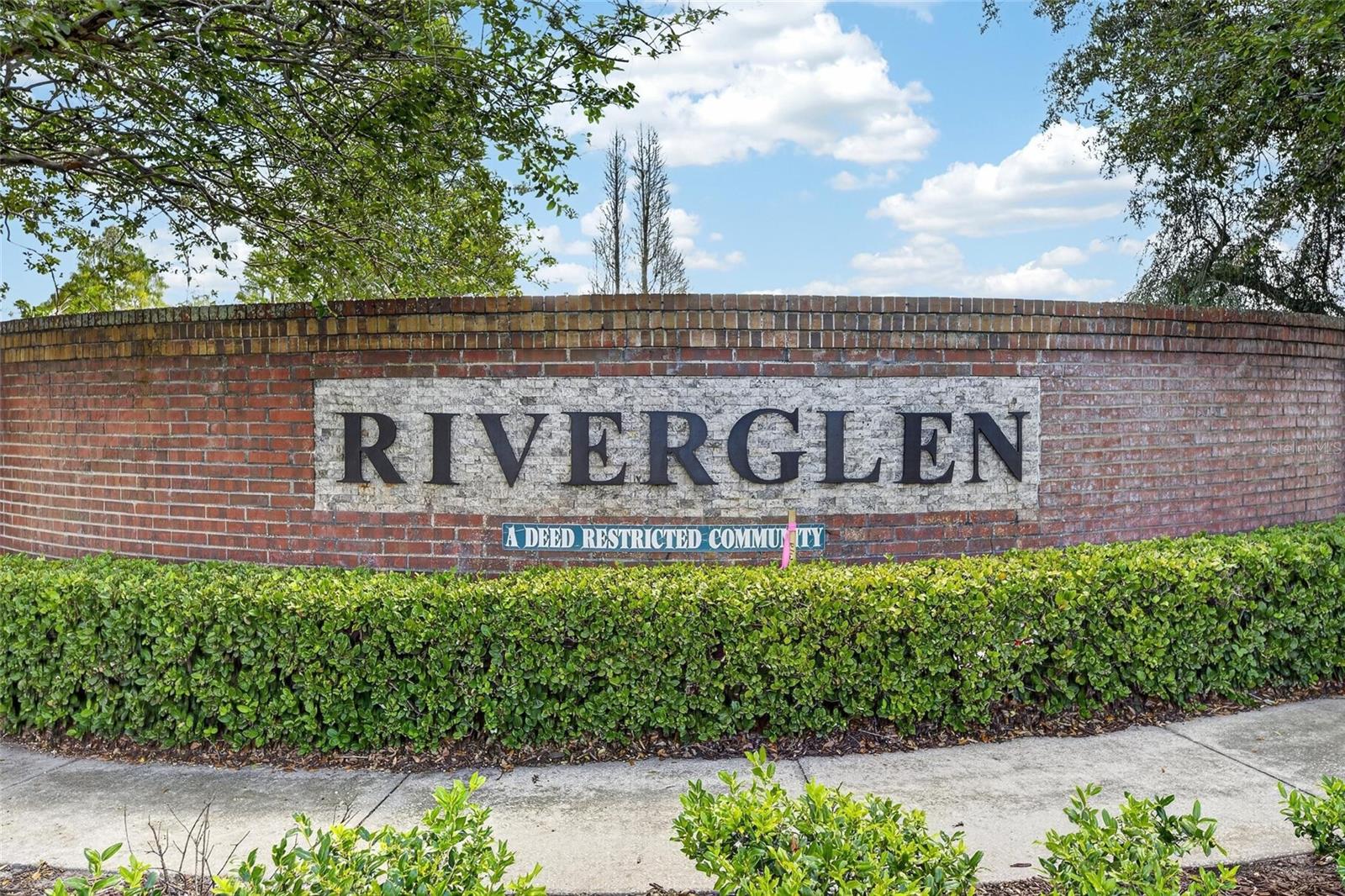 RIVERGLEN / RIVERWATCH GATED SECTION - Residential