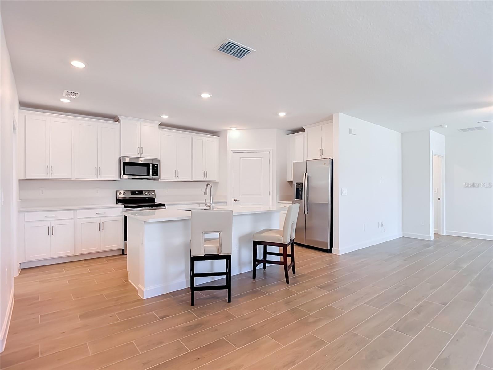 NEW PORT CORNERS PH 1B-1 - Residential