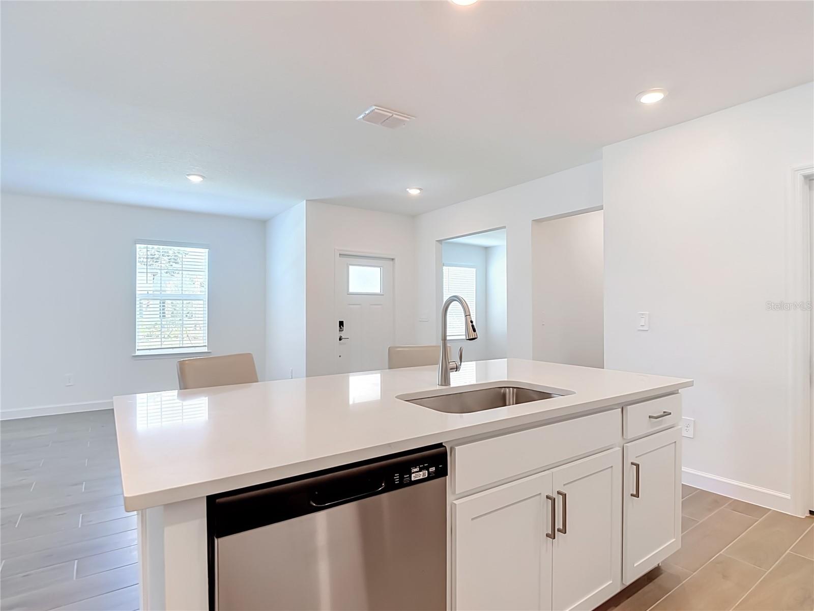 NEW PORT CORNERS PH 1B-1 - Residential