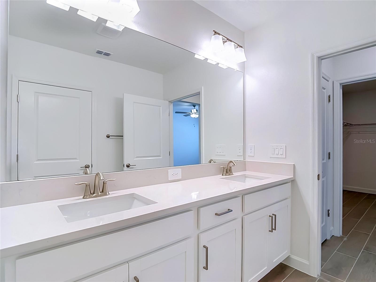 NEW PORT CORNERS PH 1B-1 - Residential