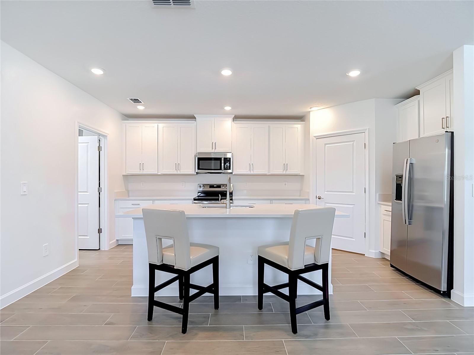 NEW PORT CORNERS PH 1B-1 - Residential