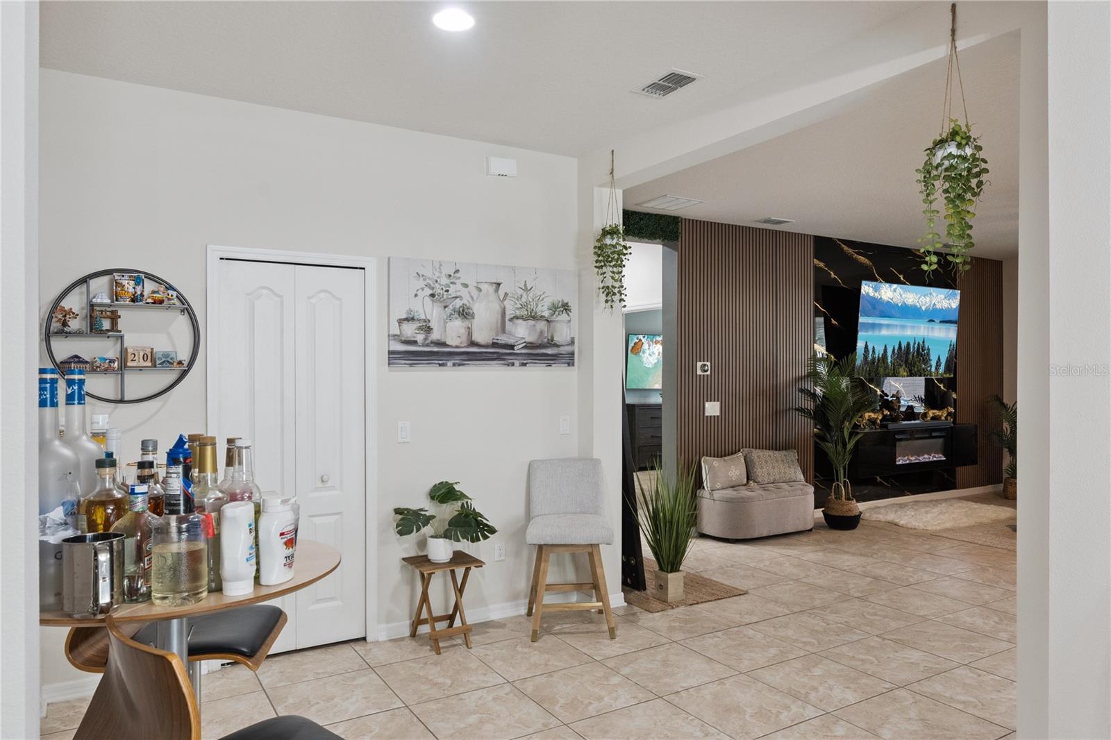 CLEAR LAKE LNDG - Residential