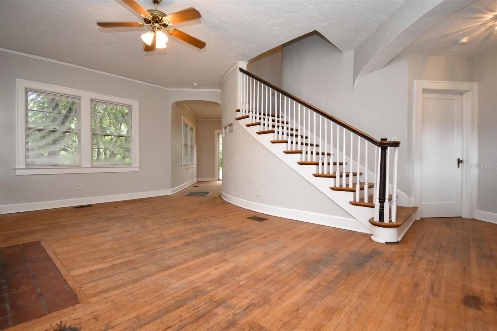 LIVINGSTONS ADD - Residential Income