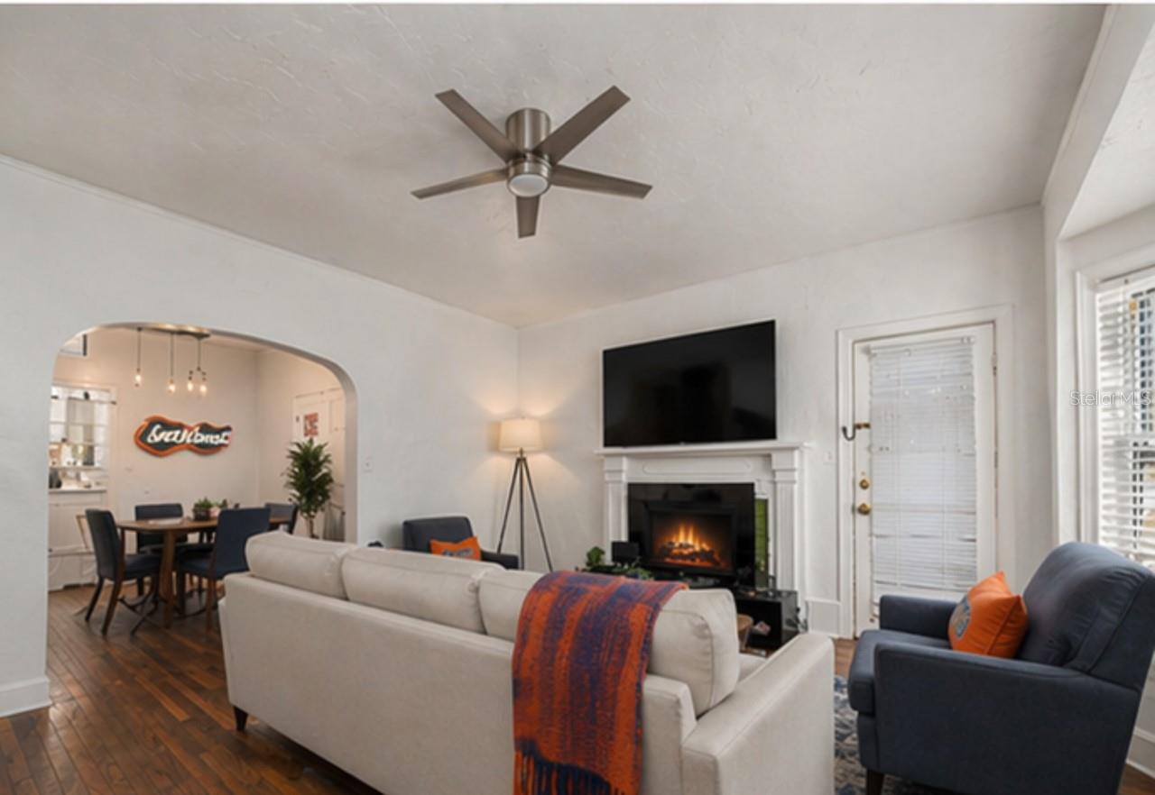 LIVINGSTONS ADD - Residential Income
