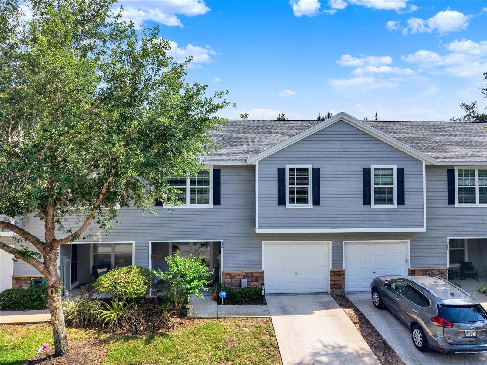 OAKWOOD TERRACE TWNHMS PHAS - Residential Lease
