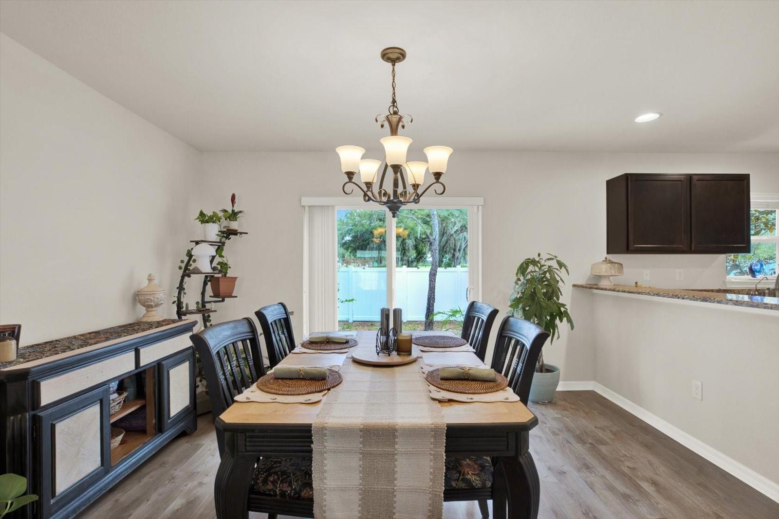 OAKWOOD TERRACE TWNHMS PHAS - Residential Lease