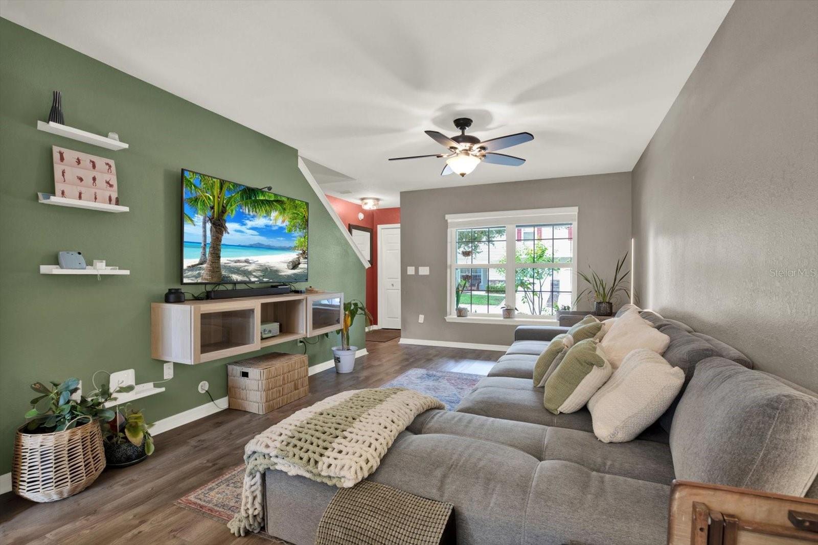 OAKWOOD TERRACE TWNHMS PHAS - Residential Lease