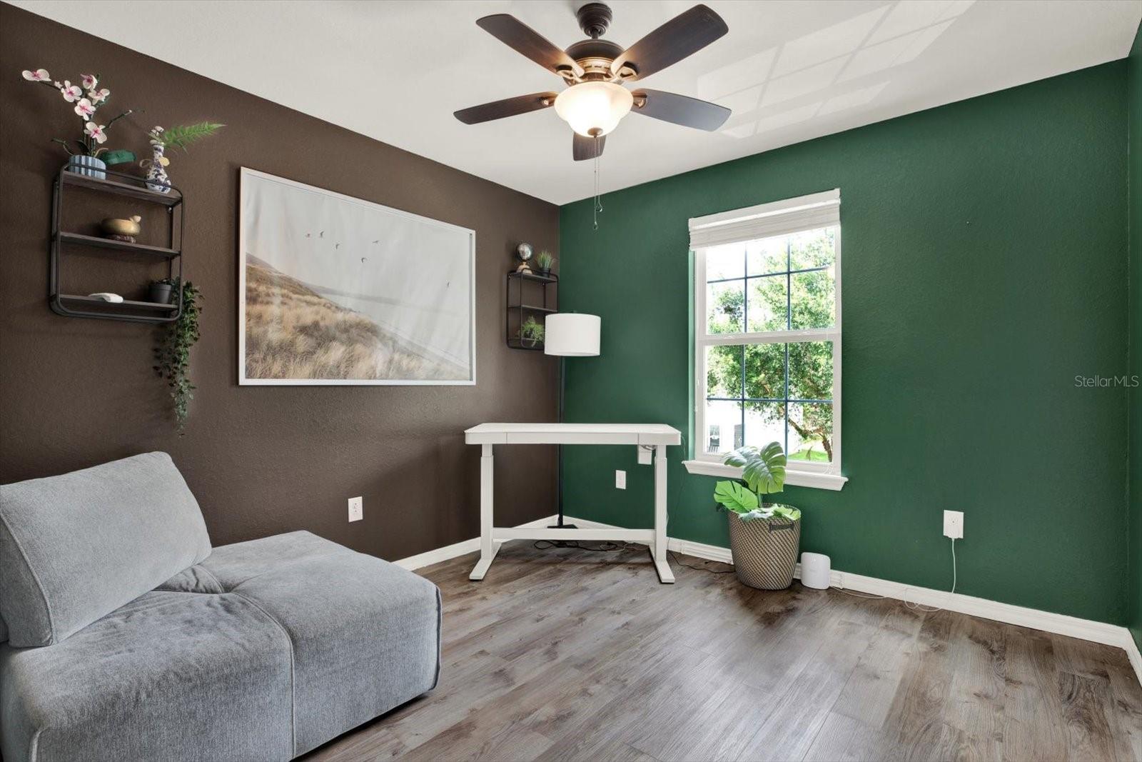 OAKWOOD TERRACE TWNHMS PHAS - Residential Lease
