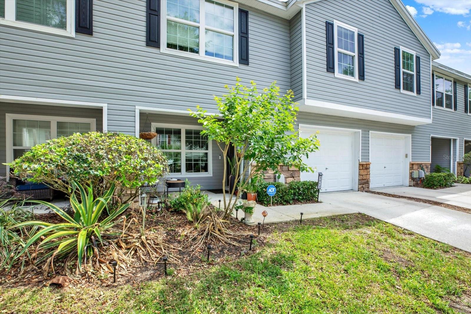 OAKWOOD TERRACE TWNHMS PHAS - Residential Lease
