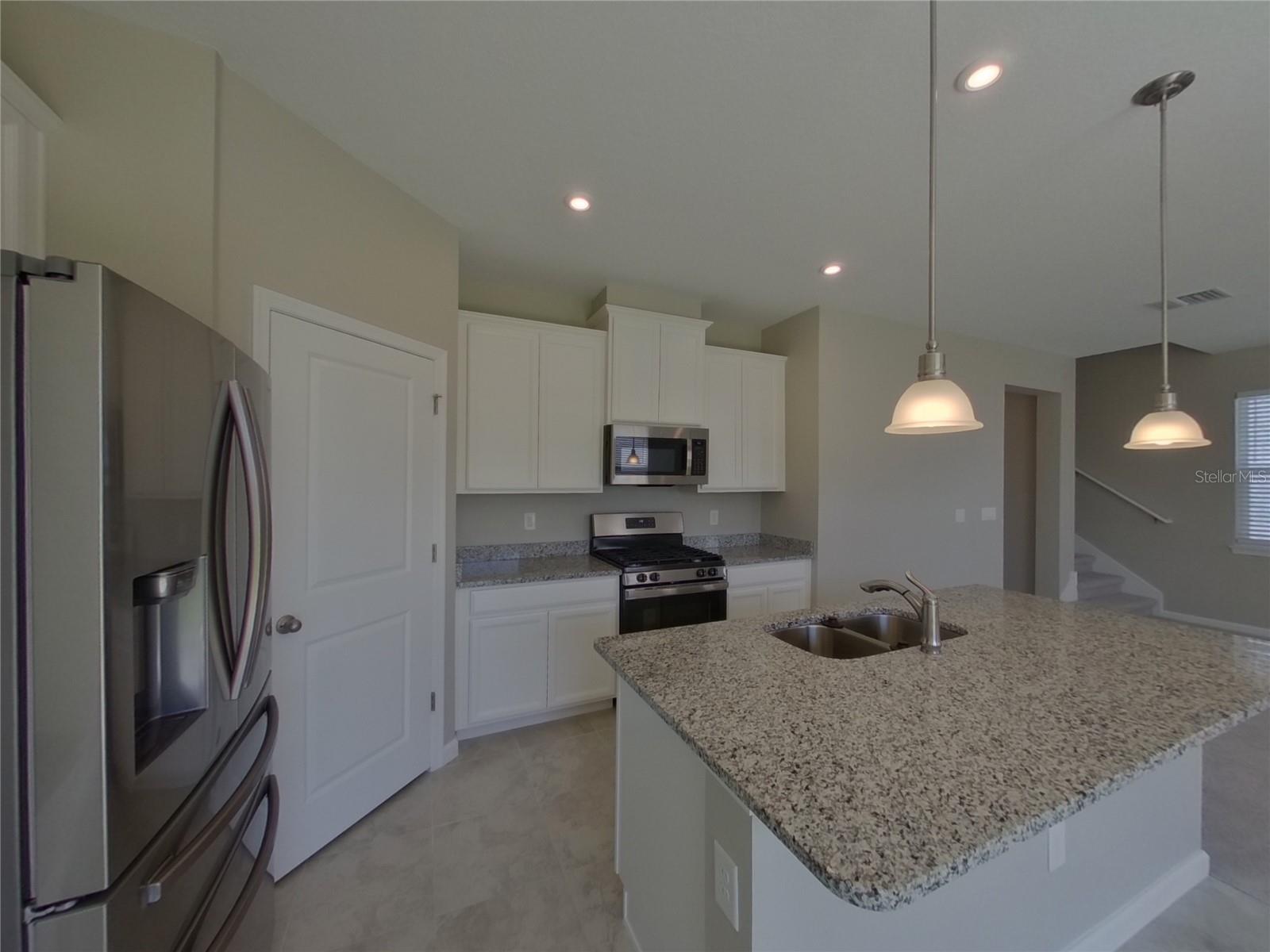 LUCAYA LAKE CLUB PH 4A - Residential