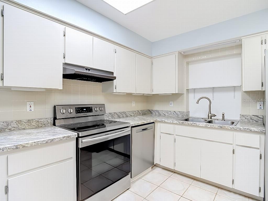 RADCLIFFE ESTATES - Residential