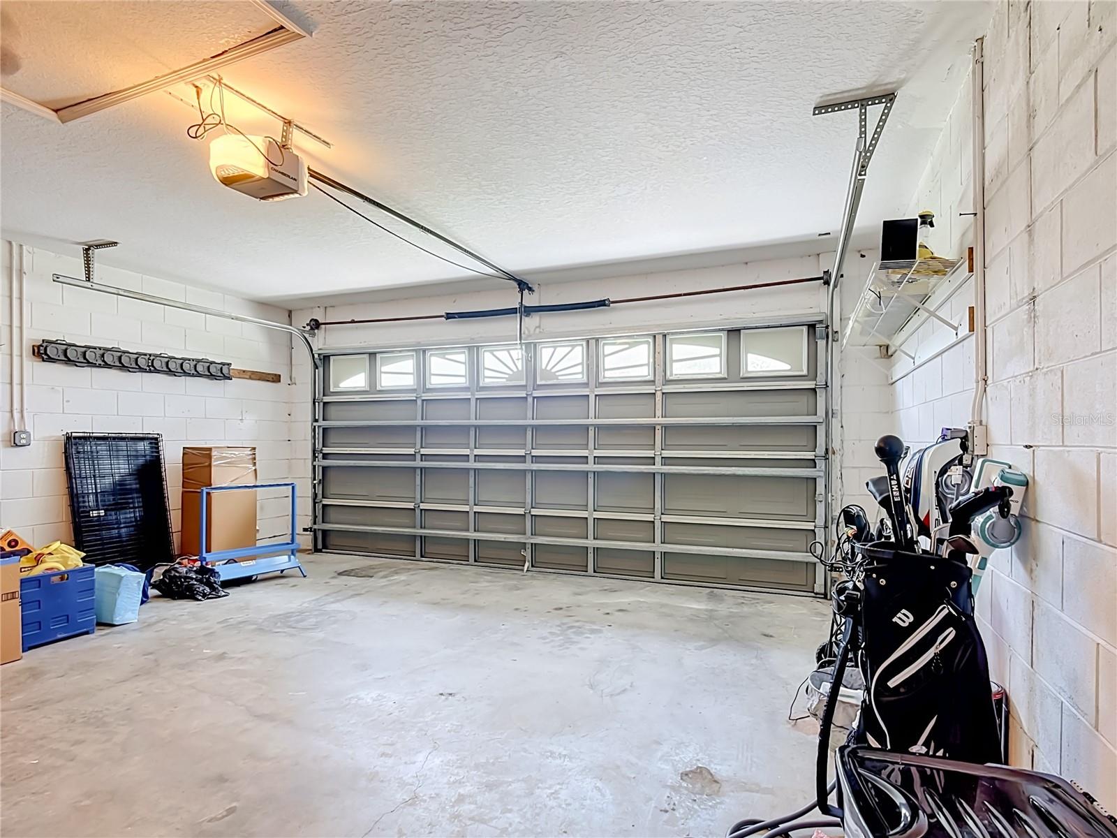 CANOE CREEK LAKES UNIT 4 - Residential