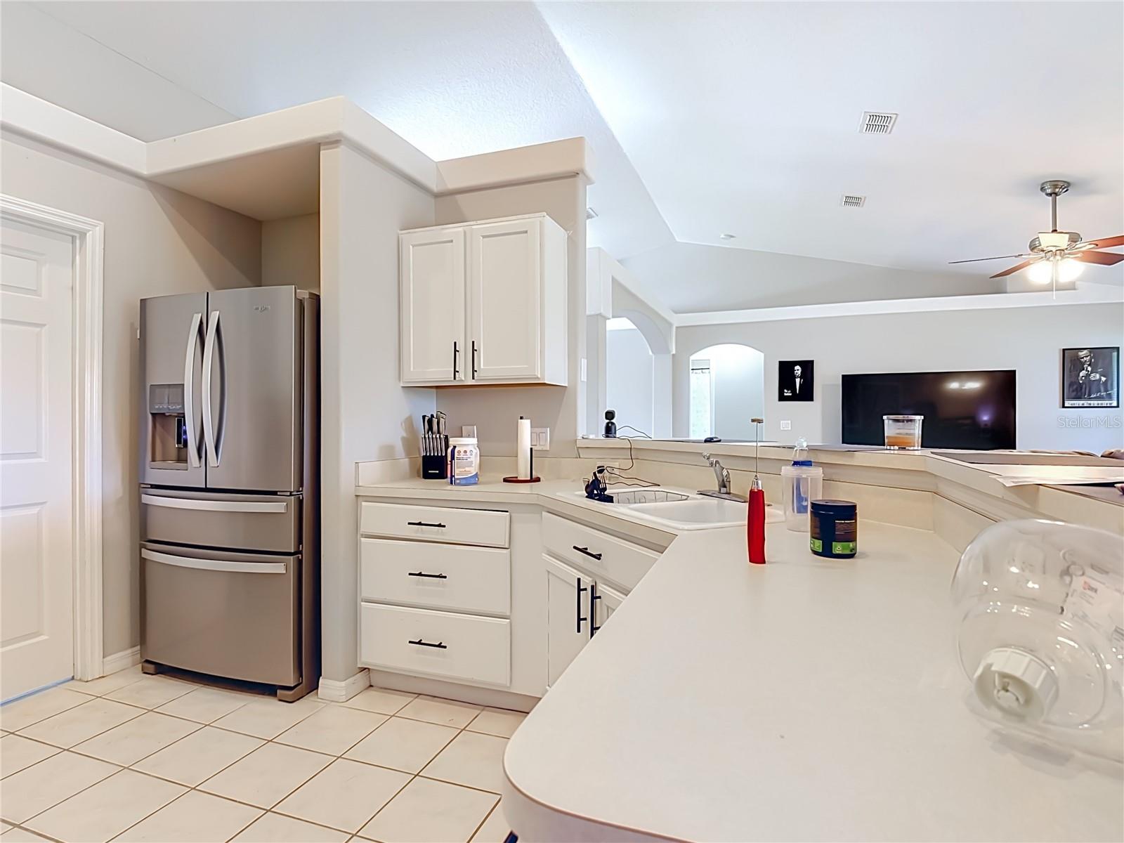 CANOE CREEK LAKES UNIT 4 - Residential