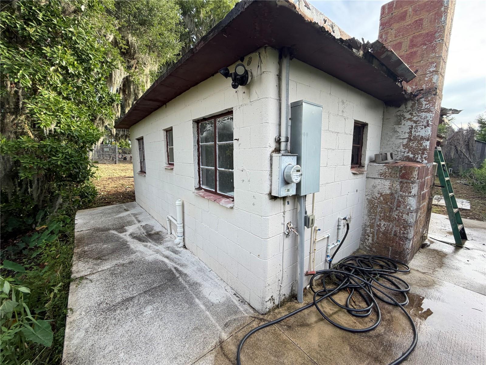 ACREAGE & UNREC - Residential