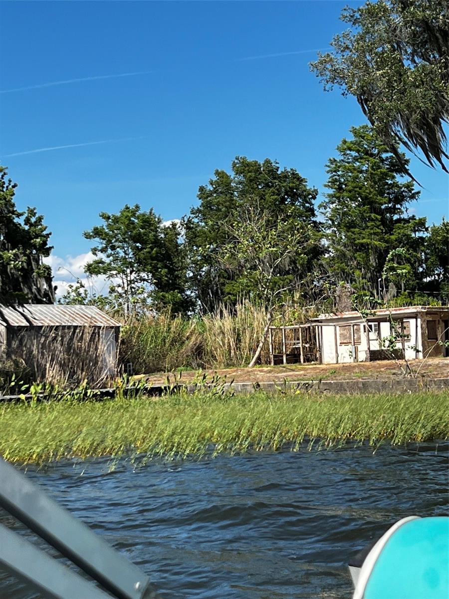 ACREAGE & UNREC - Residential