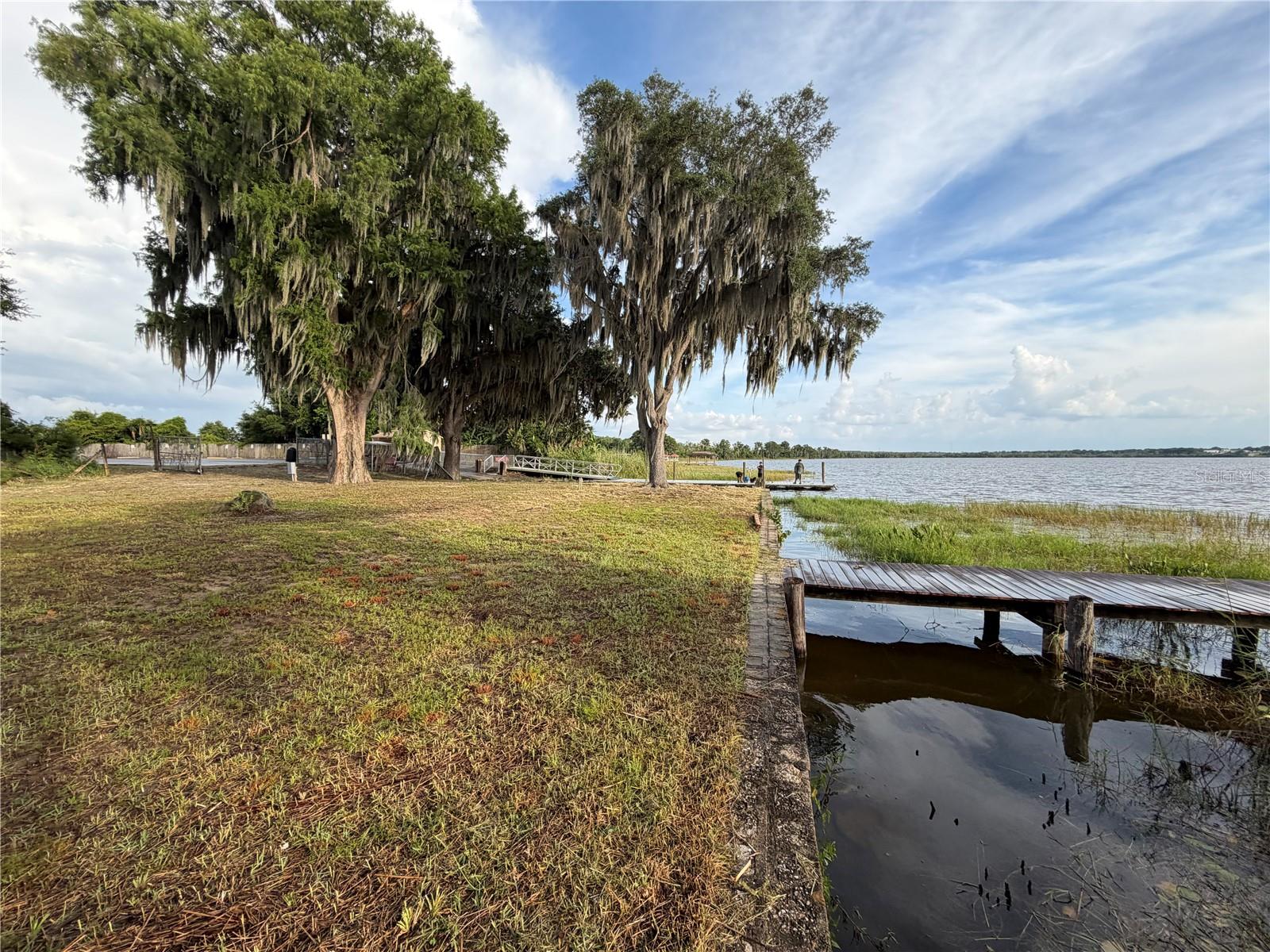 ACREAGE & UNREC - Residential