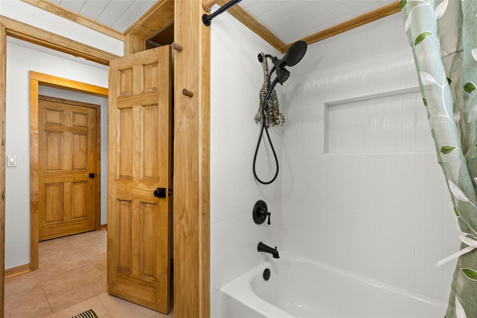 MORNINGSIDE ESTATES UNIT 6B - Residential