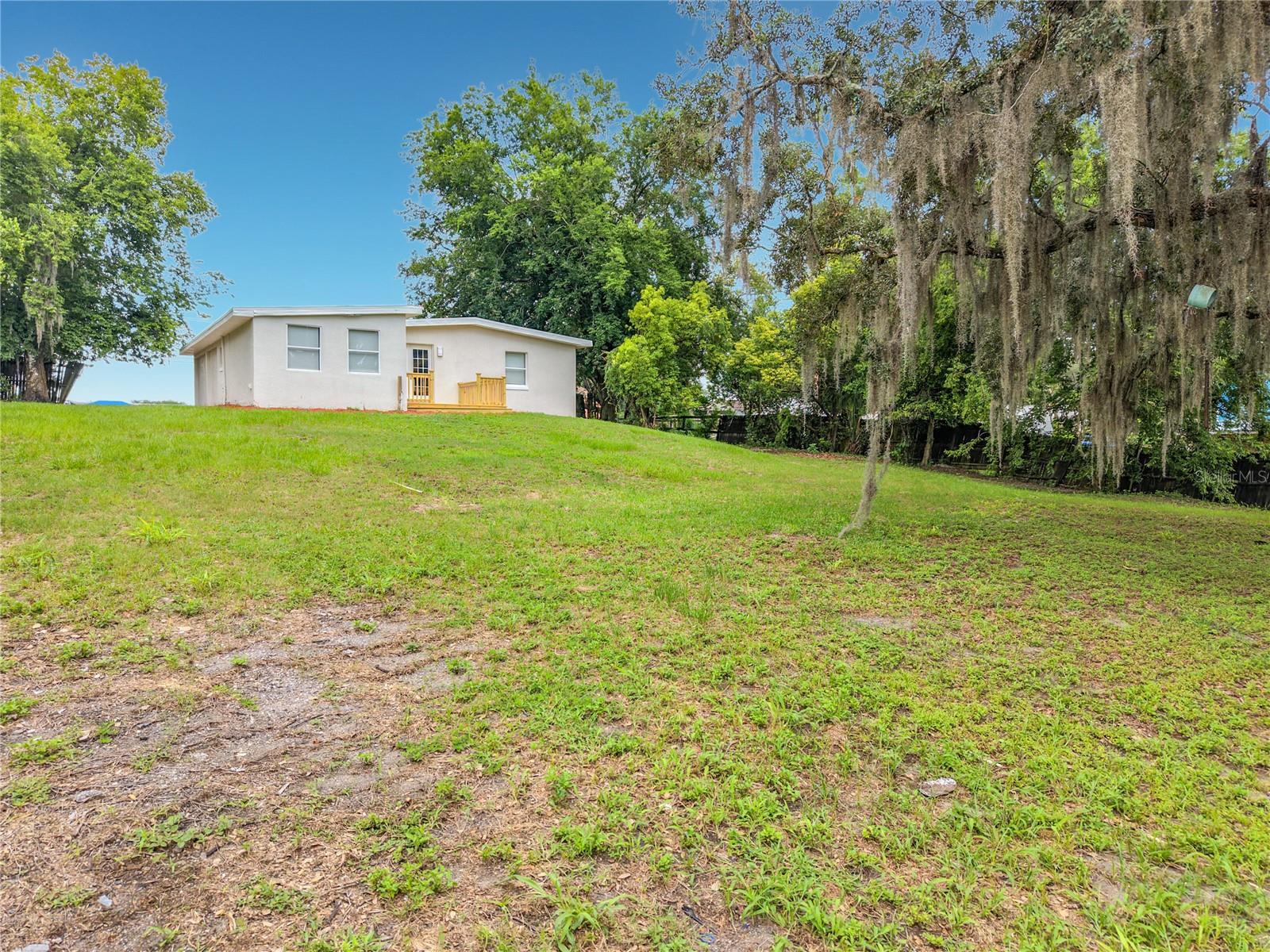 PINE HILLS MANOR - Residential