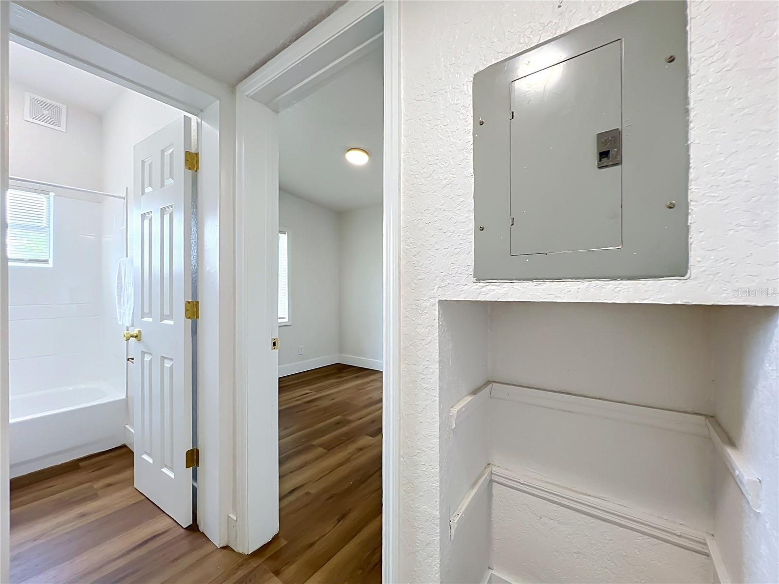 PINE HILLS MANOR - Residential