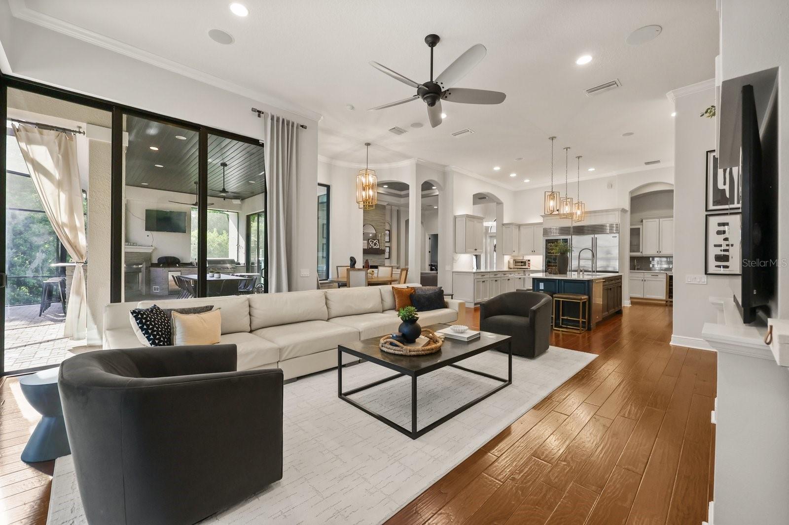 BELLANONA GRANDE ESTATES - Residential