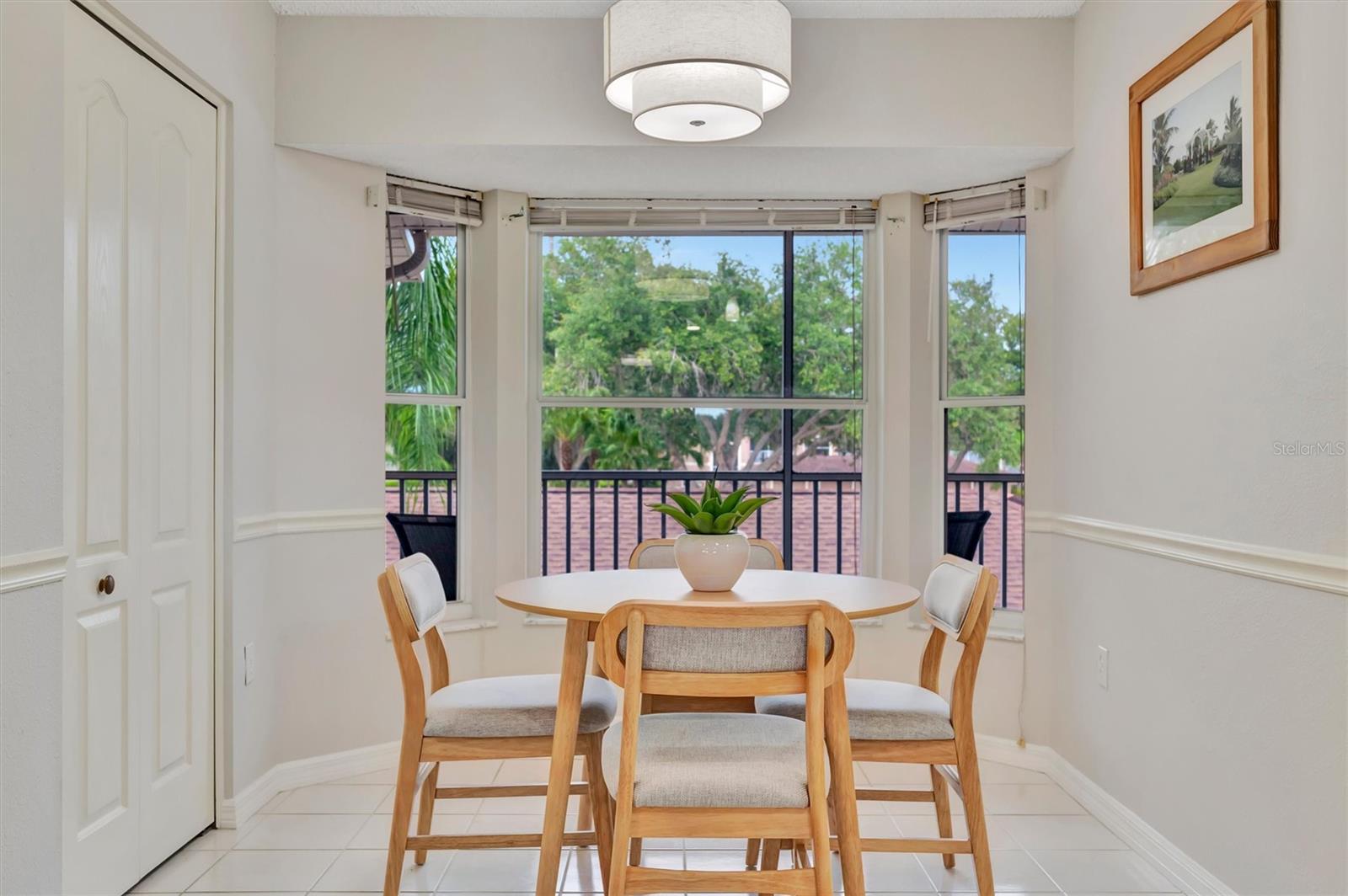 HERITAGE OAKS GOLF & COUNTRY CLUB - Residential