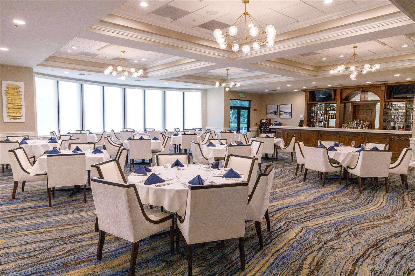 HERITAGE OAKS GOLF & COUNTRY CLUB - Residential