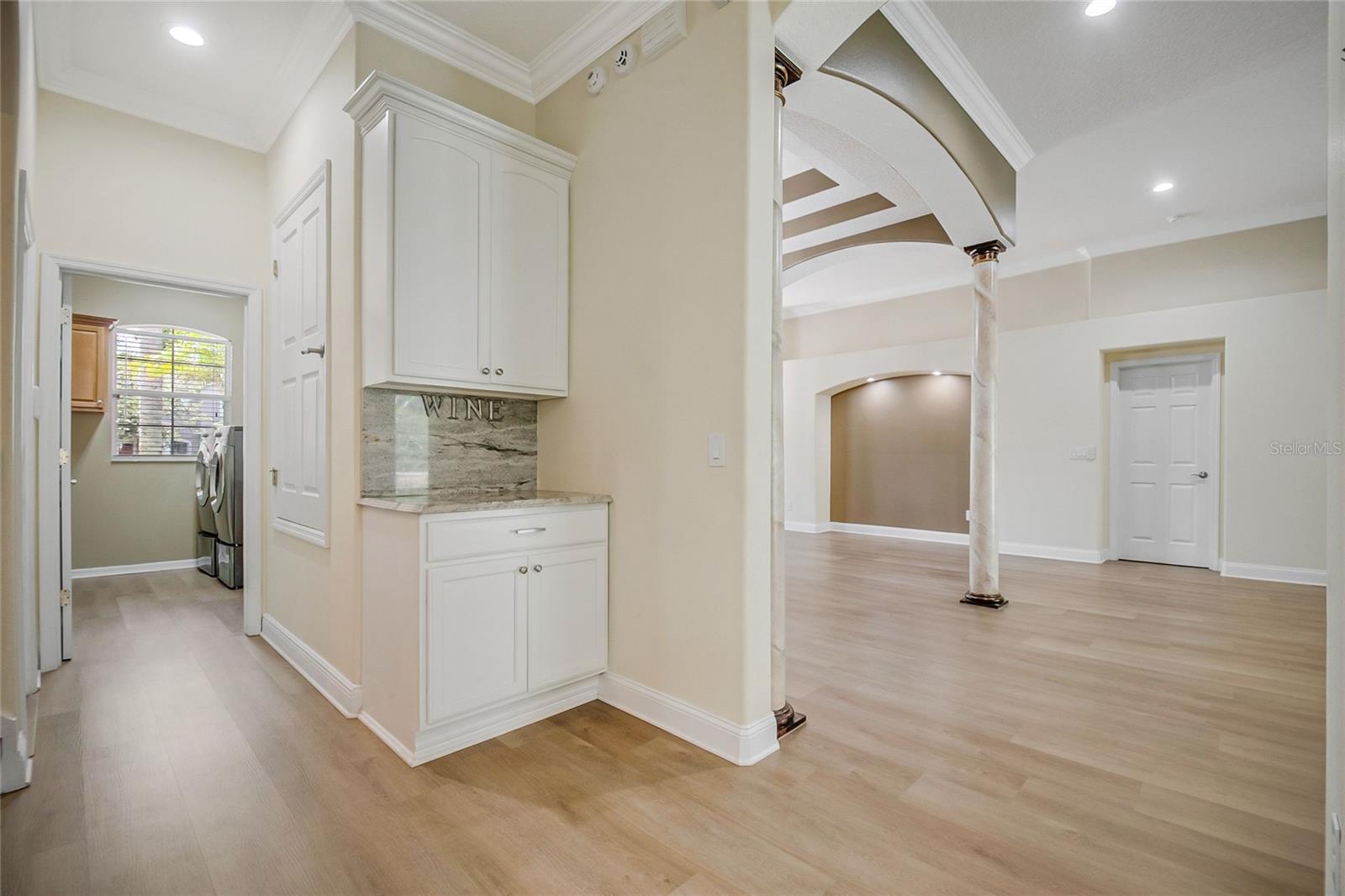 VISTA LAKES - Residential