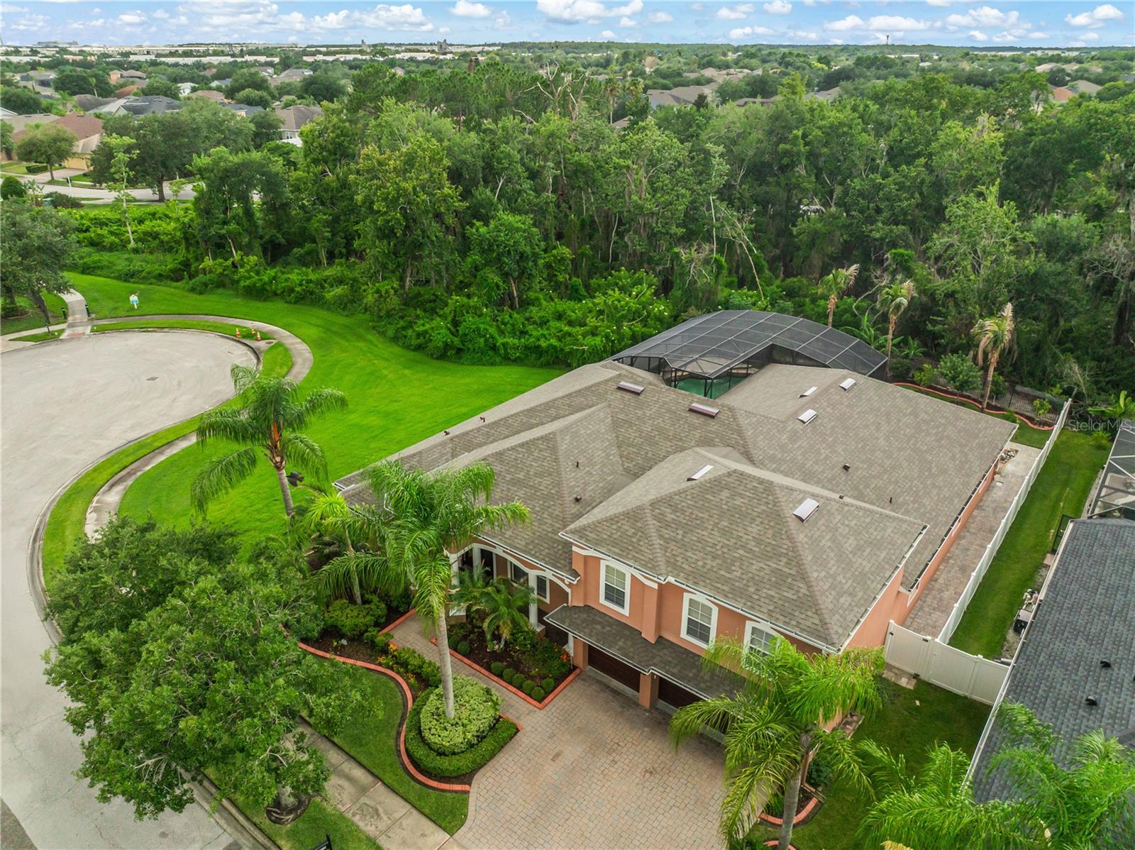 VISTA LAKES - Residential