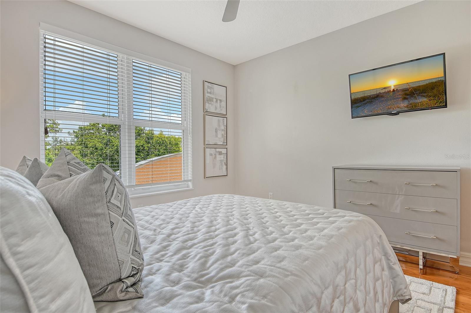 MERIDIAN AT THE OAKS PRESERVE - Residential