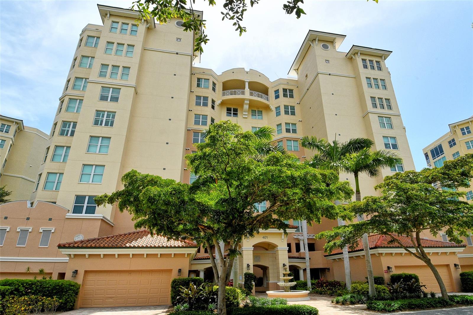MERIDIAN AT THE OAKS PRESERVE - Residential