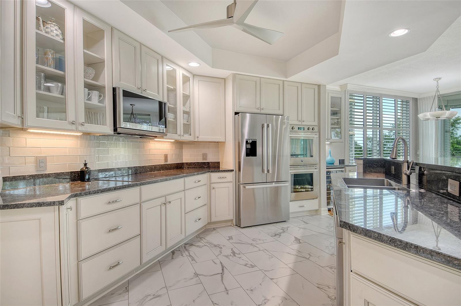 MERIDIAN AT THE OAKS PRESERVE - Residential