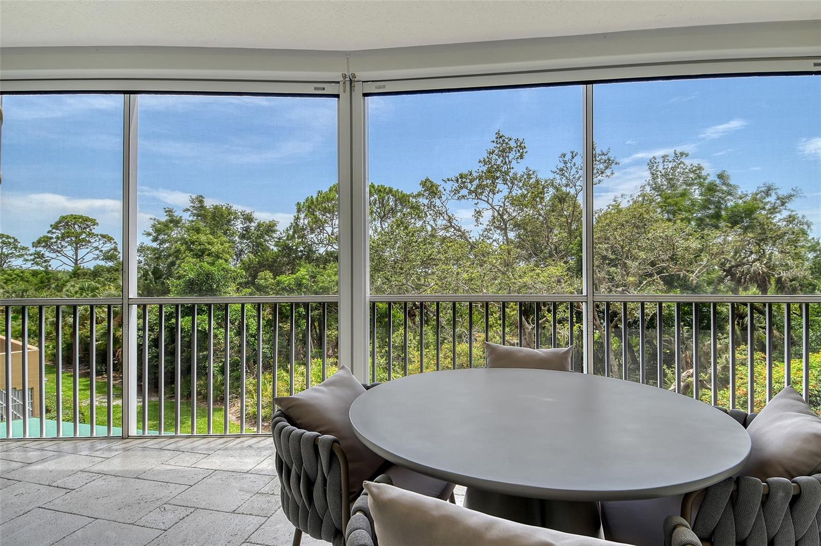 MERIDIAN AT THE OAKS PRESERVE - Residential