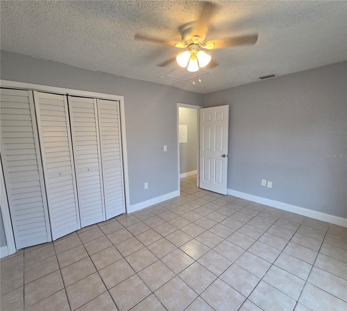 UNPLATTED - Residential Lease