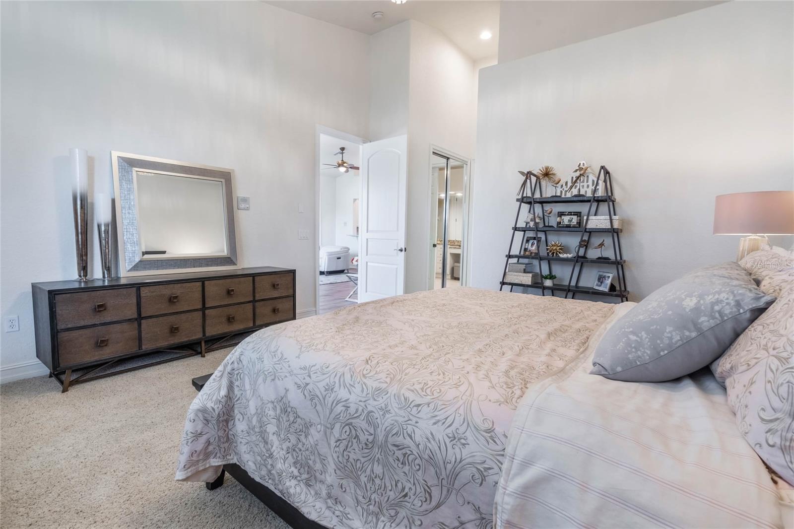 HOWEY IN HILLS MISSION CARMEL CONDO U - Residential