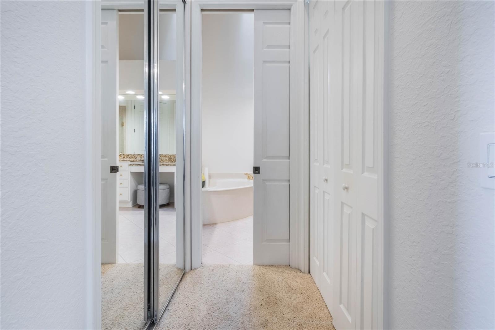 HOWEY IN HILLS MISSION CARMEL CONDO U - Residential
