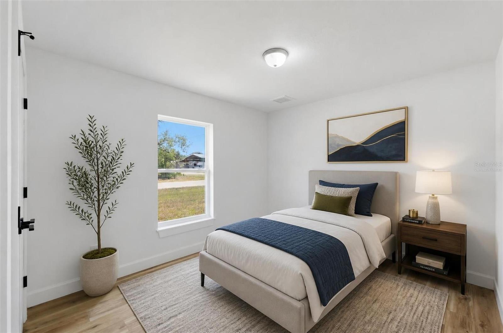ROYAL HIGHLANDS - Residential