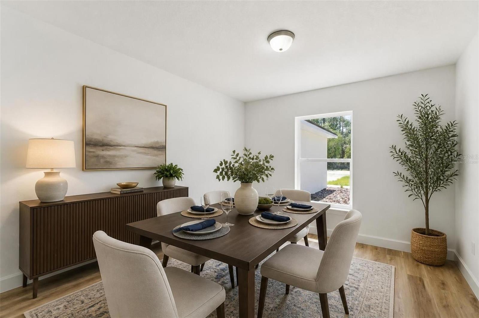 ROYAL HIGHLANDS - Residential