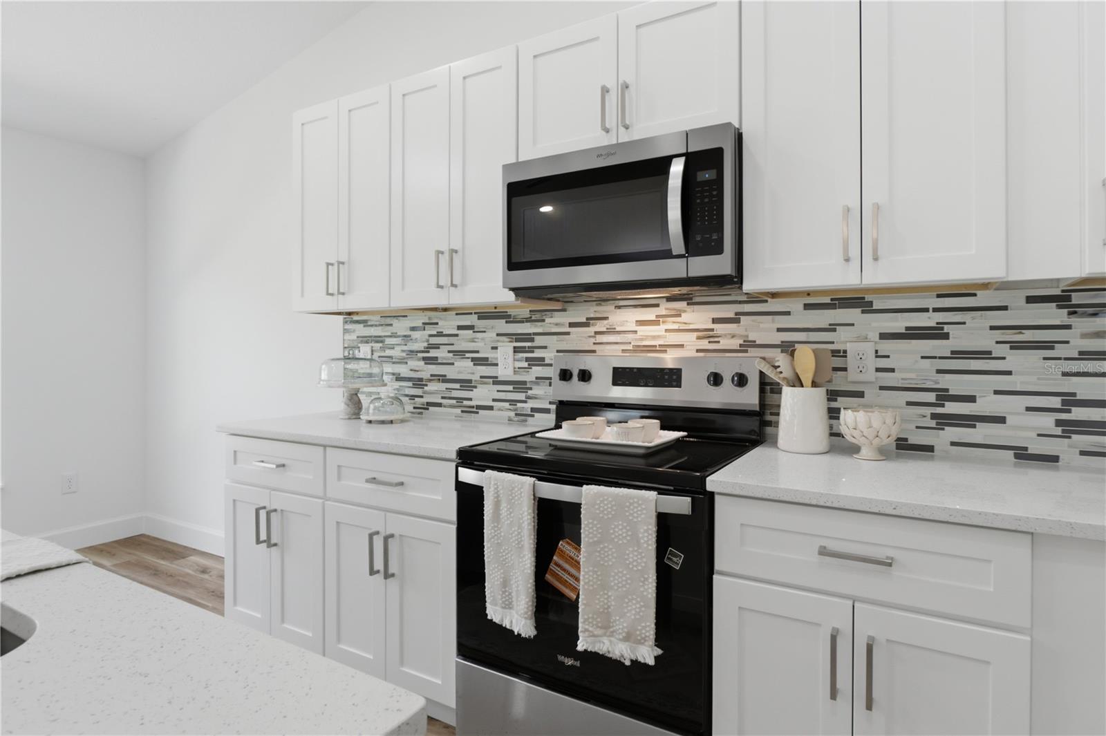 ROYAL HIGHLANDS - Residential